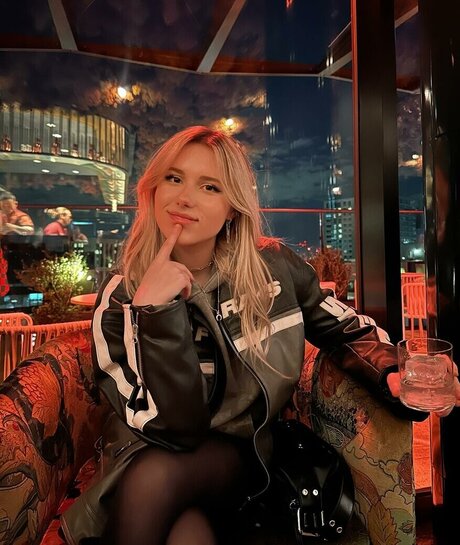 Kitty Mae ポルノスター 可愛い 写真