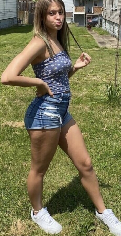 フェラチオ アジア人 OnlyFans ポルノ 画像