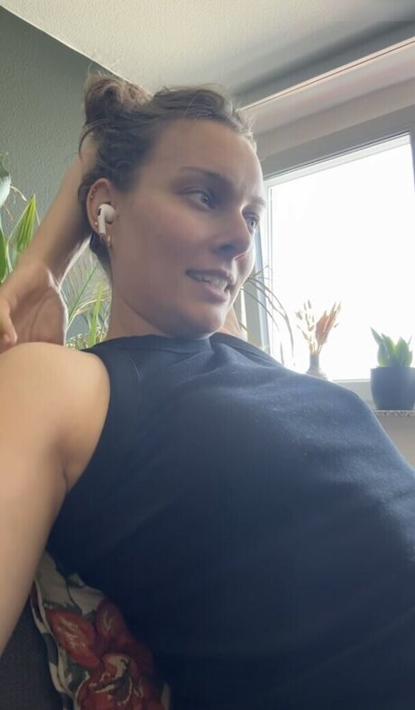 ぽっちゃり 主観視点 OnlyFans 無料アダルト 写真