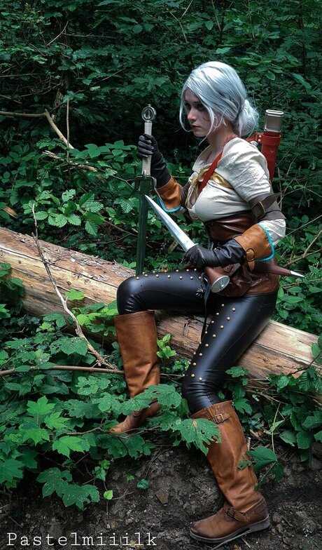 かわいいシーメールオンリーファンズ 美しい裸 画像