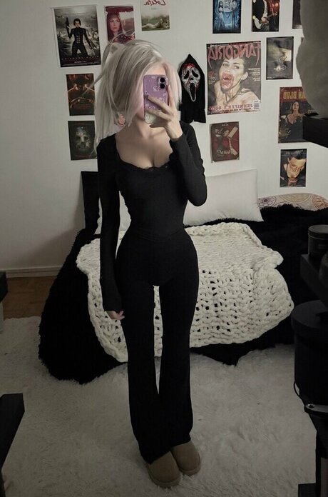 farryndoll 美しいポルノスター 写真