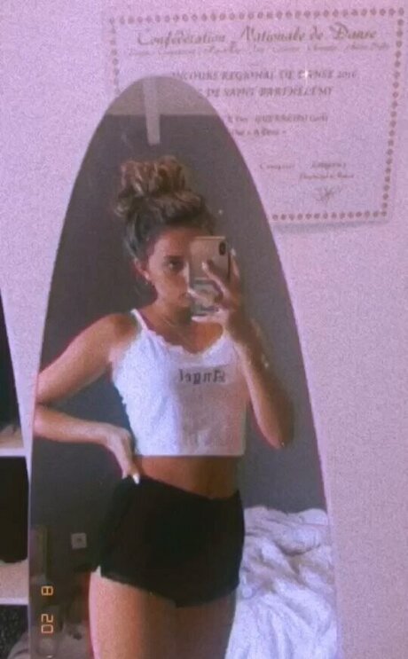 Vaea Brazier 無料モデル ギャラリー