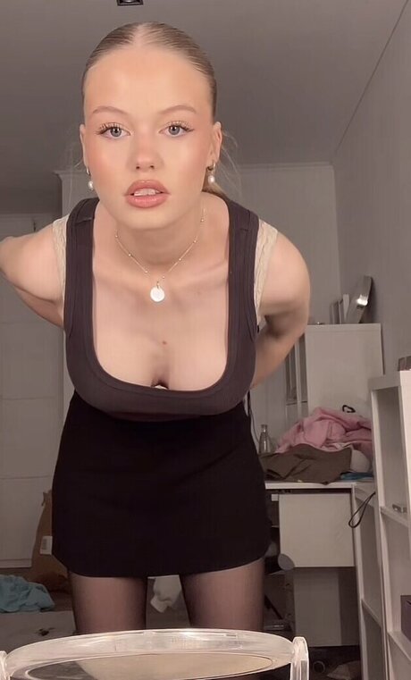 juliii fnk XXXモデル 写真