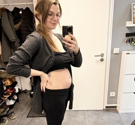 ゲイビデオ OnlyFans 無料セクシー 写真