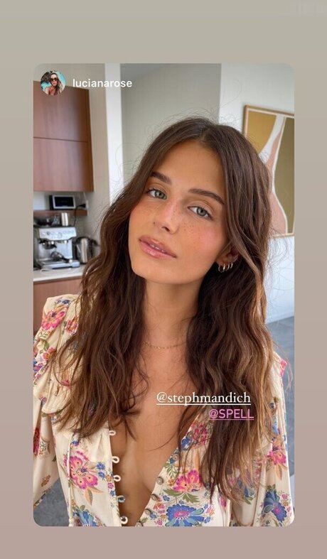 アジア人のティーンの足 オンリーファンズ パーフェクト 画像