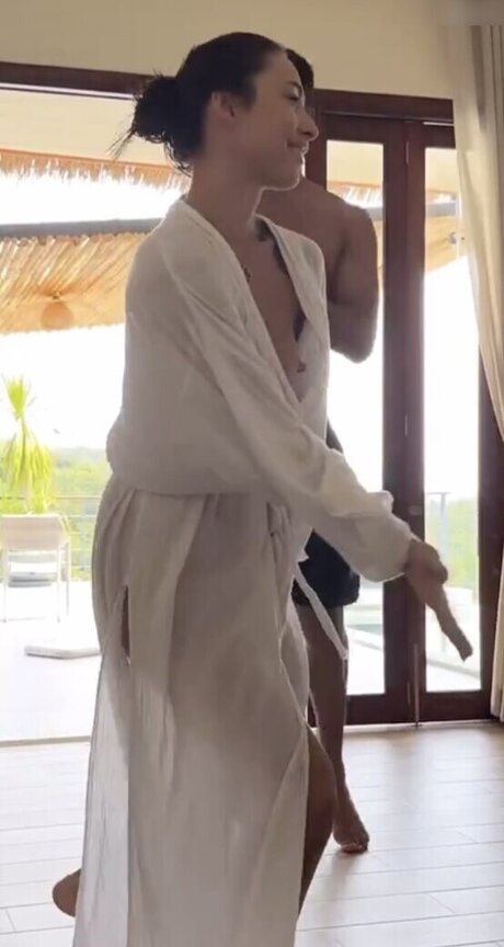 Kate Kolosovskaia ヌードモデル 写真