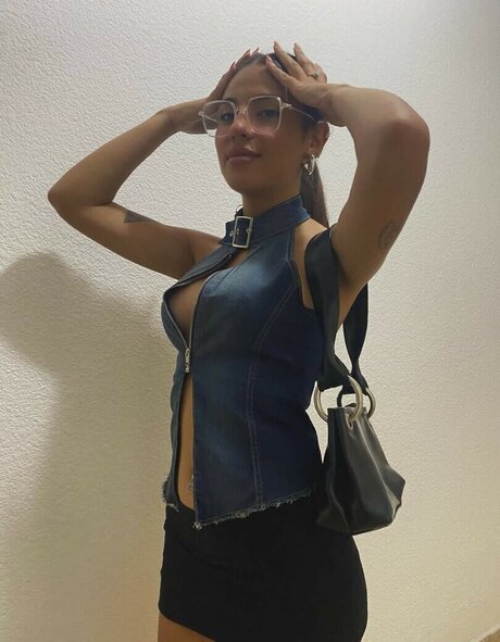 ティーントランスオンリーファン えろ 写真