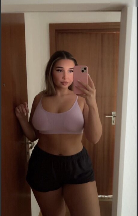 Jaseminra ポルノモデル ギャラリー