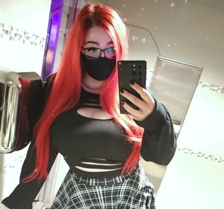 Endra exe ポルノスター 写真