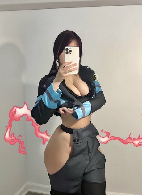 ブルネットのPOV OnlyFans アート裸 写真