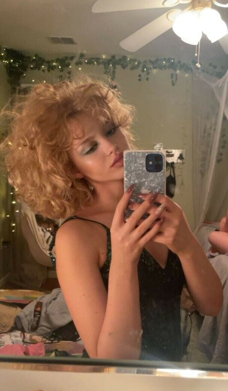 Gina Lynn ポルノモデル 写真