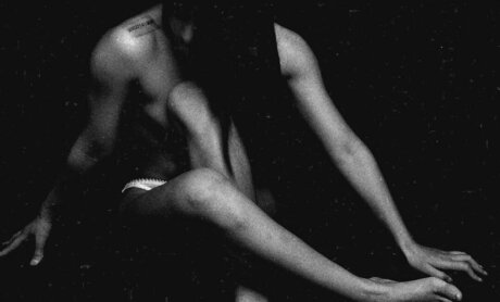 アラブのティーンズオンリーファンズ ホットセクシー 写真