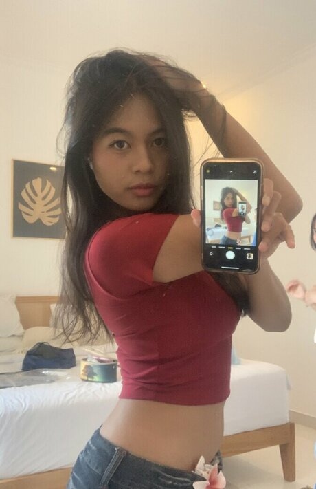 Vxilzie セクシーモデル 画像