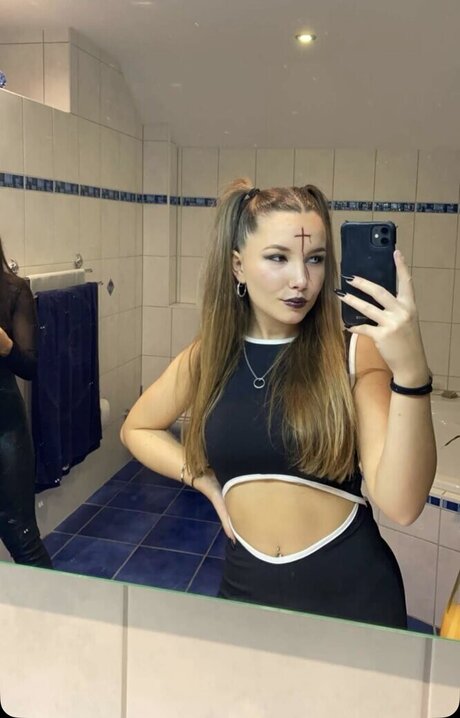 joysemmi セクシーなポルノスター 写真