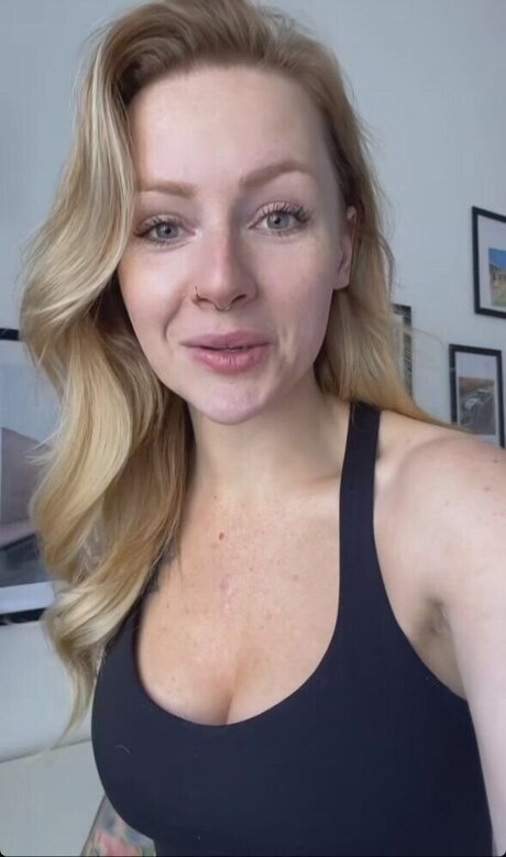 BBC売春婦OnlyFans ホットxxx 写真