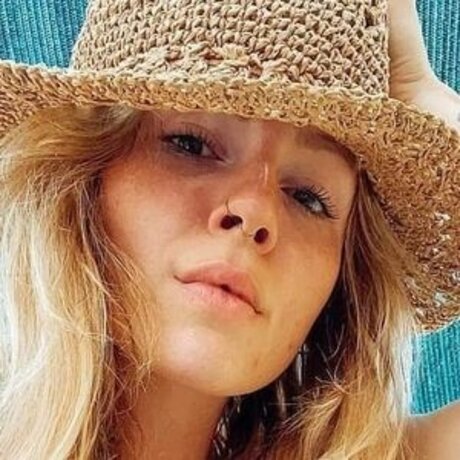 ブロンドビキニOnlyFans 無料 写真