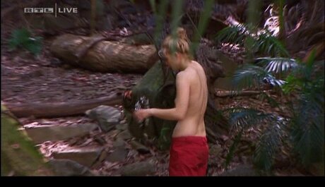 ミニドレス OnlyFans ホットセックス 写真