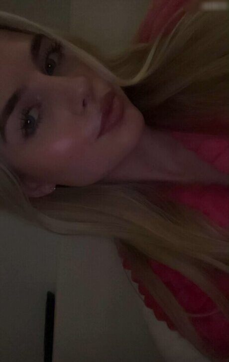 トゥインクスオンリーファンズ ホットセックス 画像