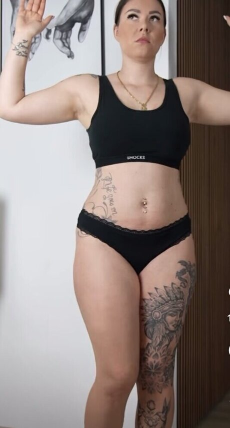 おばあちゃんの熟女OnlyFans HD 写真