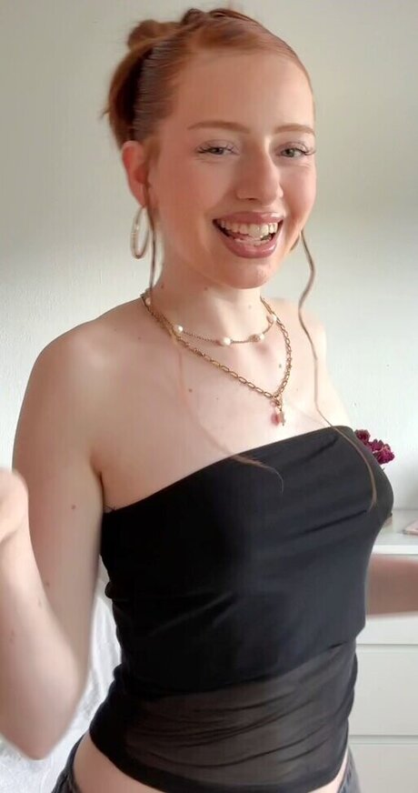 アジア人 BBC オンリーファンズ えろた 写真