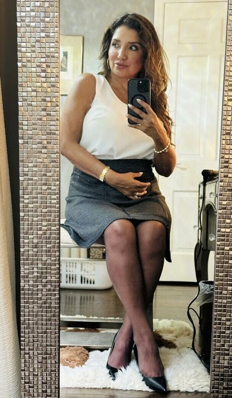 latinaseven7 ポルノスター ヌード 写真