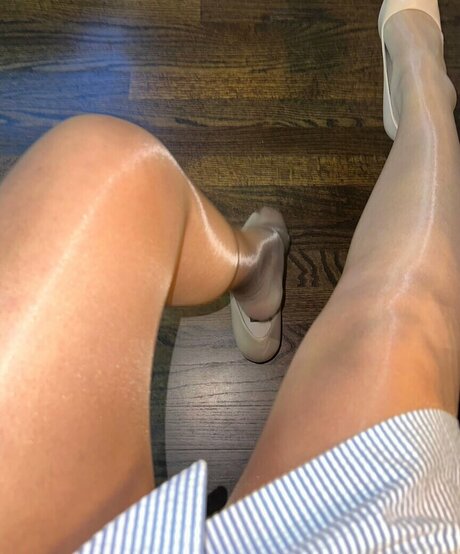 latinaseven7 ヌードモデル 写真