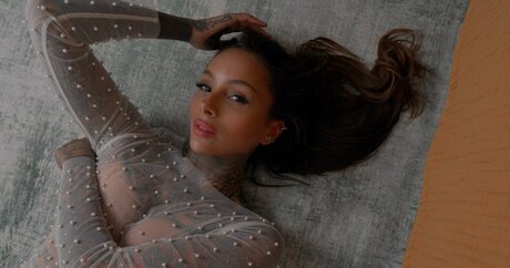 Cleo Petra ポルノスター HD 写真