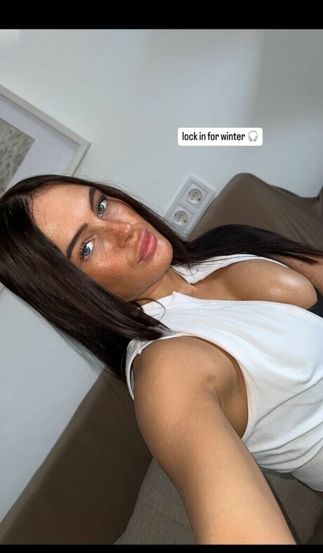 Ciara Wilmot ポルノスター 写真