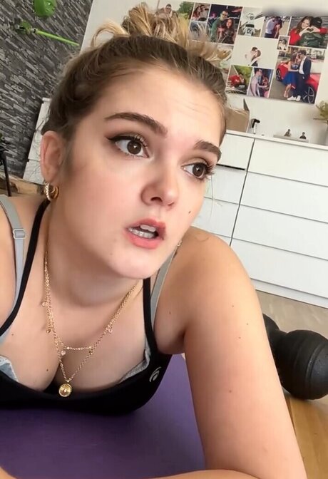 ポーグガールズオンリーファン ポルノグラフィック 画像