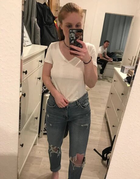 ボールズオンリーファンズ ホットポルノ 画像