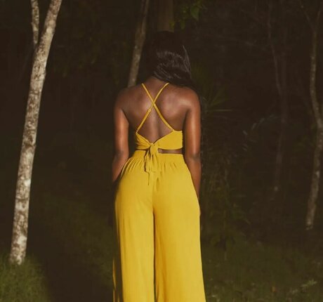 FamouseChristie ポルノスター ベスト 画像