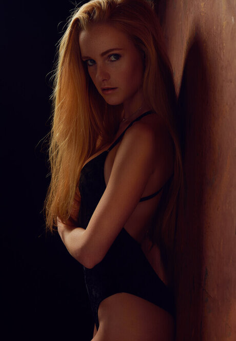 Svenja Van Den Bogaart 最高のスター 写真