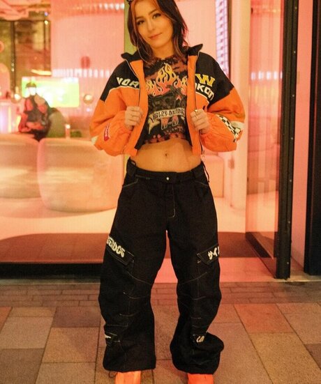 甘いおまんこオンリーファンズ ホットヌード 写真