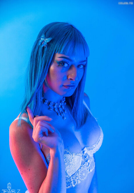 逆騎乗位 オンリーファンズ 無料セックス 画像