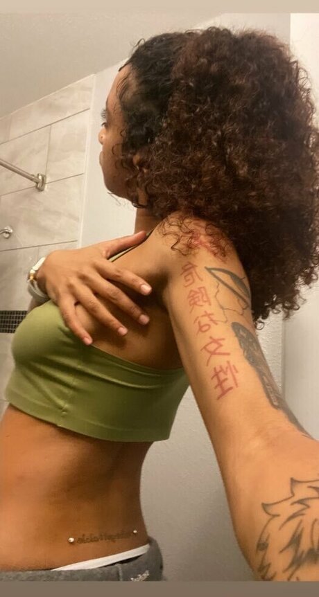 jellyfishlegend ヌード女優 ギャラリー