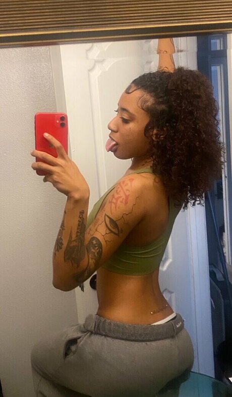 jellyfishlegend ポルノスター エロティック 画像