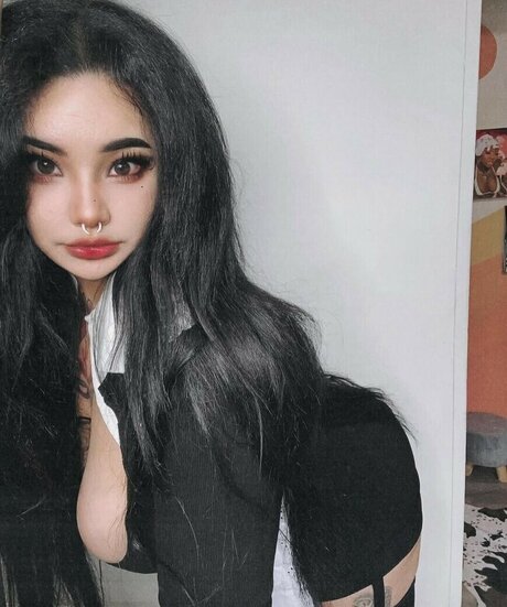 Sobaroll ヌードモデル 写真