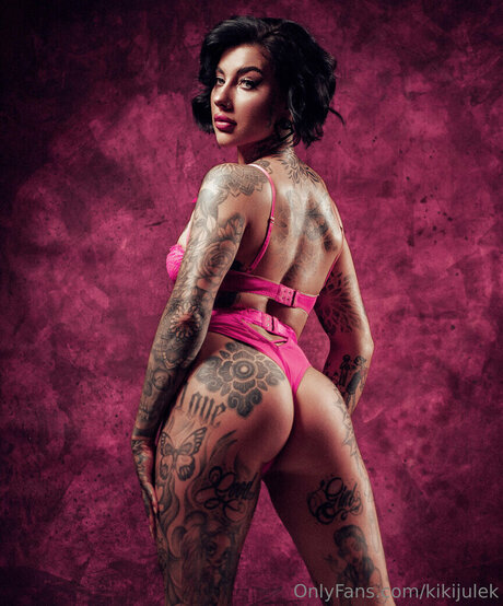 黒檀の猫オンリーファンズ 無料ヌード 写真