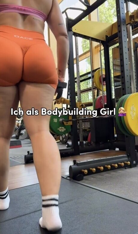 Lisa Marie Wohlmuth 裸の女優 画像