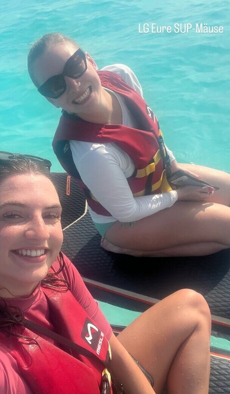 Lexi Si ziehl abegg 美しいモデル 写真