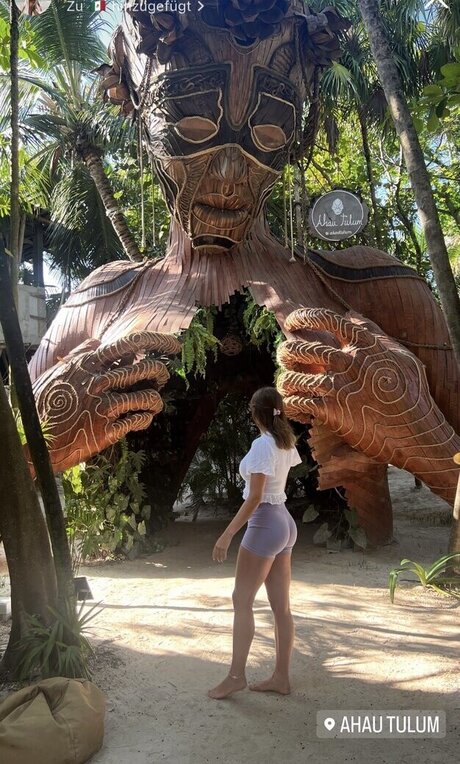 Lexi Si ziehl abegg スター xxx 写真