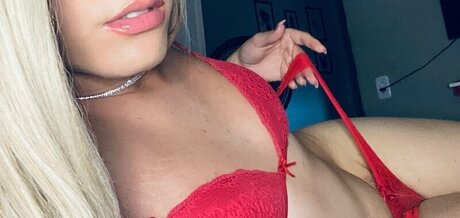 甘いおまんこオンリーファンズ セクシーヌード 写真