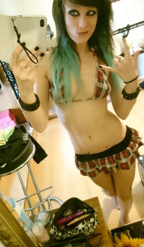 アマチュア熟女オンリーファンズ 可愛い 写真