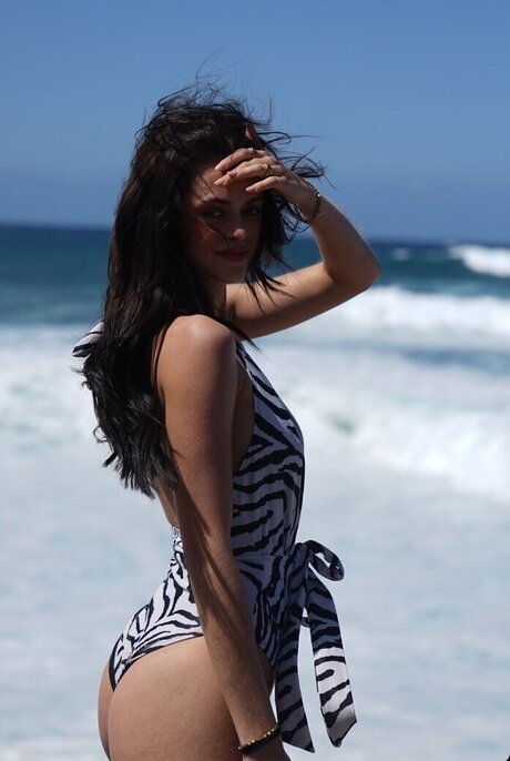 Vanessa Kunz 高品質女優 アーカイブ