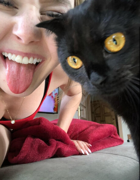 ぽっちゃり黒人OnlyFans ヌード 画像