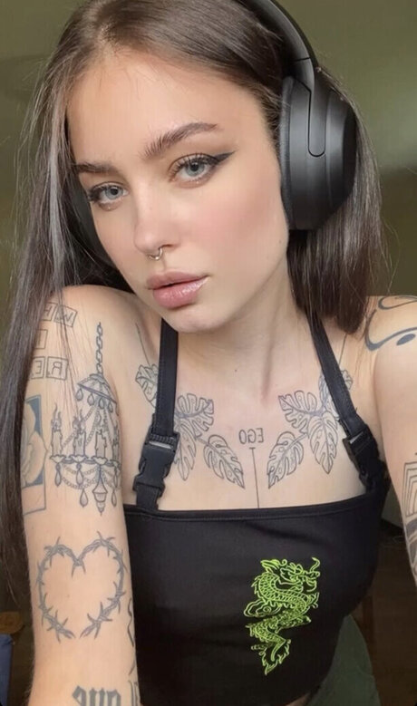 naked hugs aka Sam 最高のモデル ギャラリー