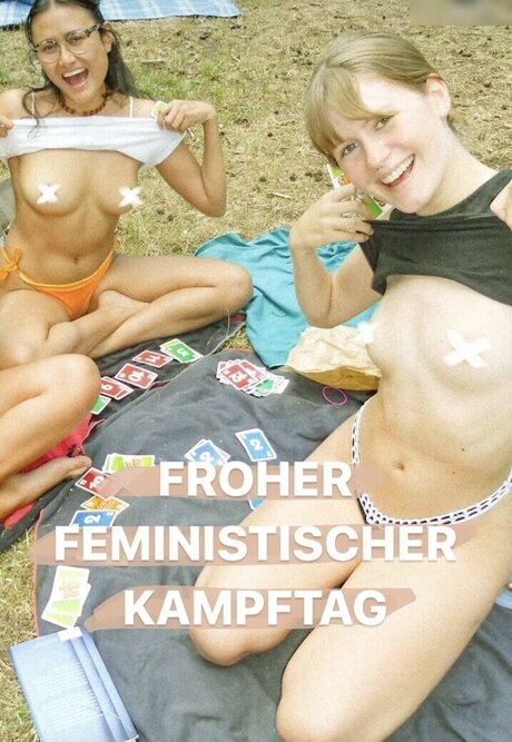 熟女の足オンリーファンズ 無料ポルノ 画像