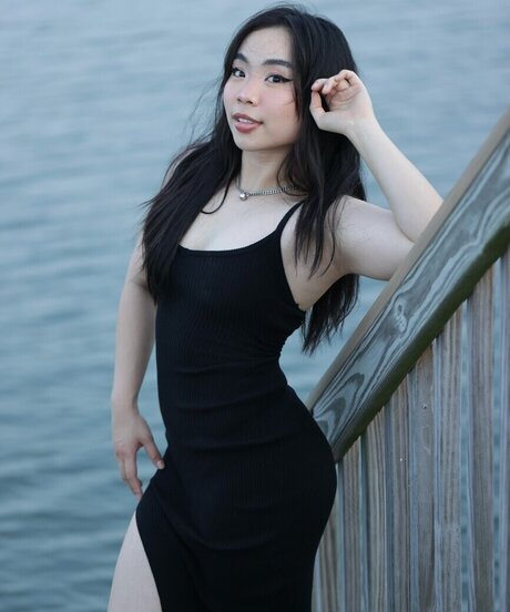 自然な赤毛のオンリーファンズ アートヌード ギャラリー