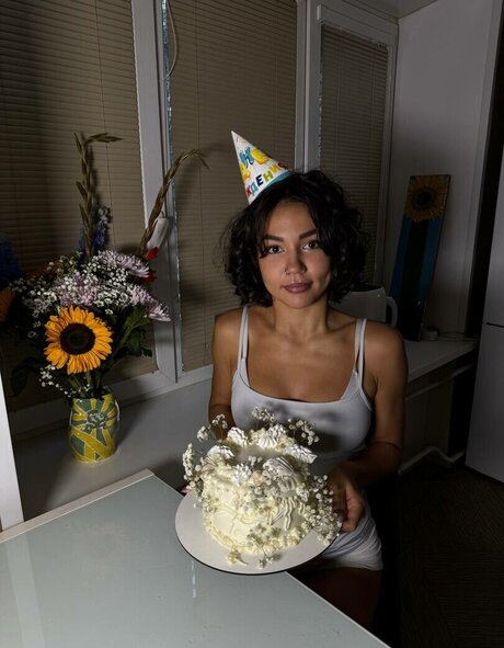 金髪の射精OnlyFans セクシーヌード アーカイブ