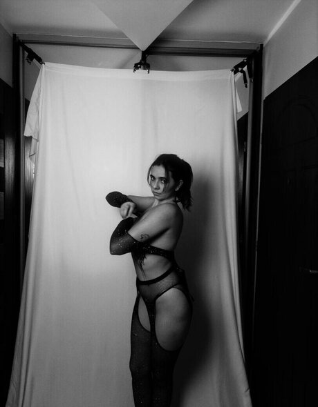 50歳以上のオンリーファンズ アダルト無料 写真